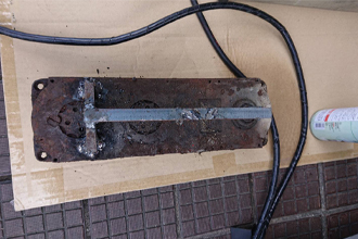 姫路市　フロアヒンジ　交換　修理