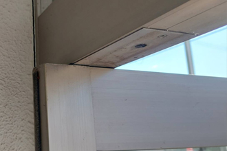 姫路市　フロアヒンジ　修理　交換