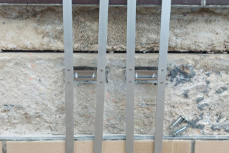 佐用郡　佐用町　フロアヒンジ　ガラスドア　交換　修理