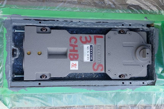 姫路市　ドア修理　ニュースター　フロアヒンジ　交換　工事