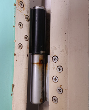 姫路市　ヒンジ　交換　修理