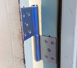 姫路市　ヒンジ　交換　修理