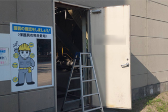 赤穂市　グレモン　錠　ドアクローザー　ドアチェック　オートヒンジ　丁番　ドア修理　交換