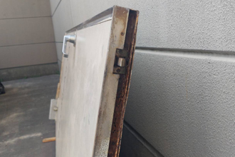 赤穂市　グレモン　錠　ドアクローザー　ドアチェック　オートヒンジ　丁番　ドア修理　交換